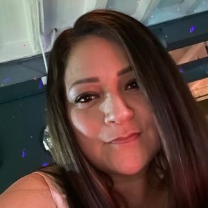 Meet your Posher, Stella